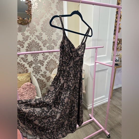 Stop Staring Lace Print Jennifer Swing Dress - Picture 8 of 11